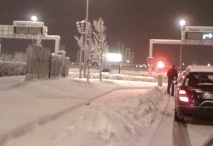 4 am at Calais EuroTunnel - still waiting for boarding