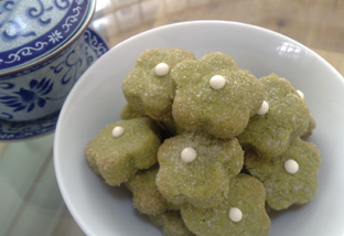 matcha butter biscuits