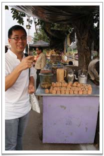 Should I or should I not drink this chullarh of masala chai? Yes, of course I will!