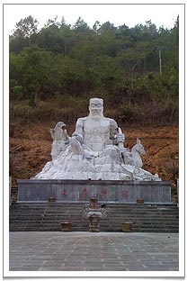 The huge statue of Shen Nong - a mythical character known as father of Chinese agriculture.